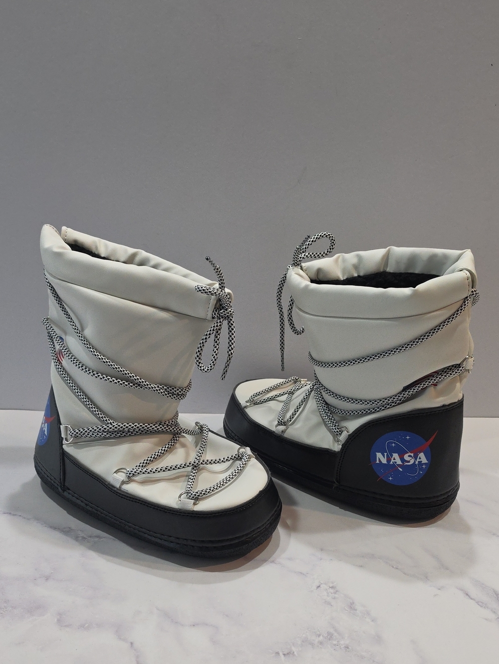 Nasa White and Black Space Boots - Cozy Winter Footwear